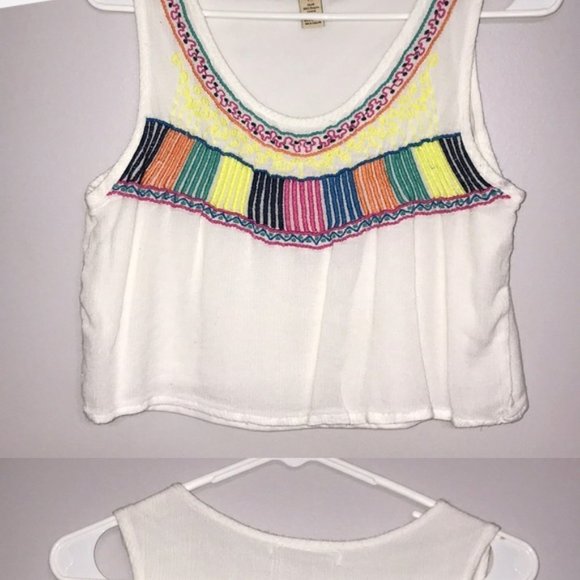 Fun & Flirt XS White Boho Crop Tank - Picture 1 of 2